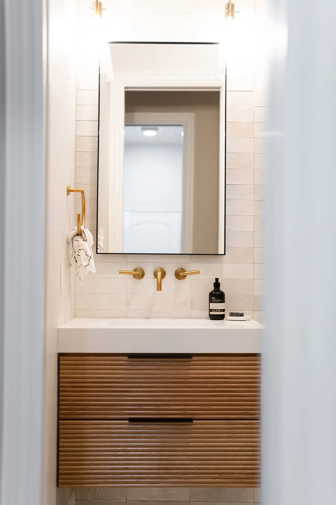 Full bathroom remodel with tile and vanity by Wreedone